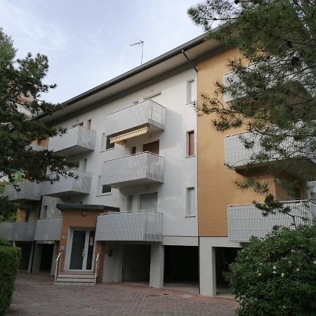 Condominio Rosa Lignano Sabbiadoro Exteriör bild